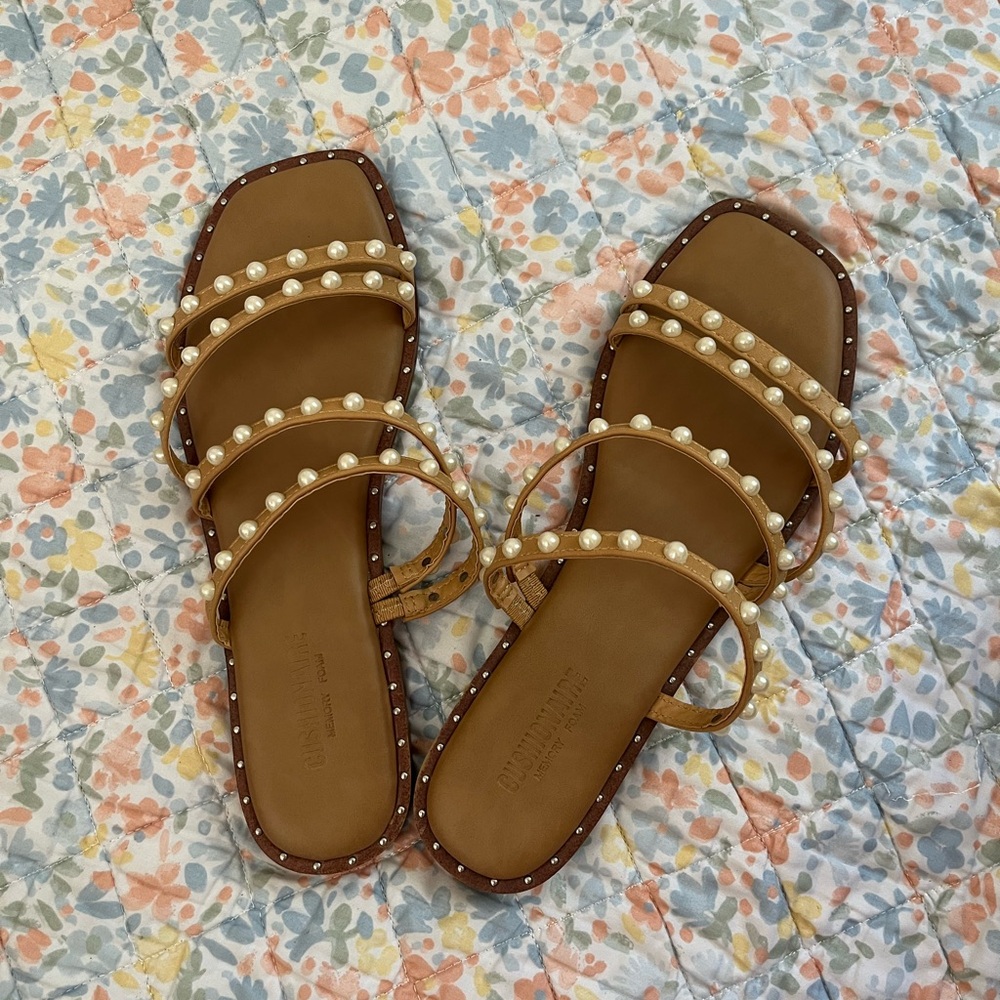 Pearl Bead Sandals